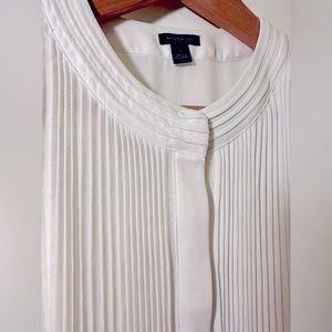 Ann Taylor Pleated Ivory Cream Sleeveless Tank